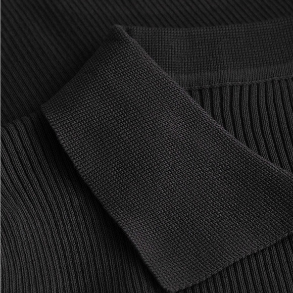 ❌SOLD❌Knit black button down midi dress - Picture 4 of 6